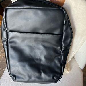 NWT Parker Clay Mari black leather backpack